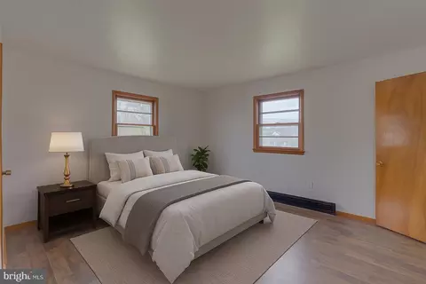 Bedroom - 304 S Reymann St, Ranson, WV 25438 photo 1 of 4