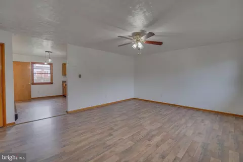 Living - 304 S Reymann St, Ranson, WV 25438 photo 4 of 4