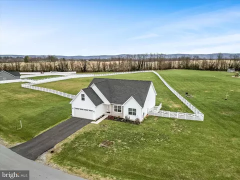 153 Naples Way, Charles Town, WV 25414