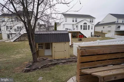 Exterior - 1217 Steed St, Ranson, WV 25438 photo 4 of 4