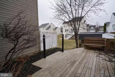 Exterior - 1217 Steed St, Ranson, WV 25438 photo 3 of 4