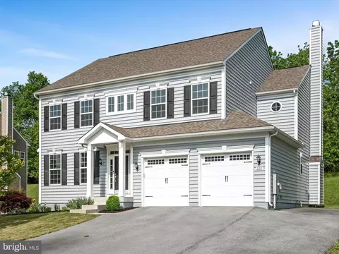 109 Chickamauga Dr, Harpers Ferry, WV 25425