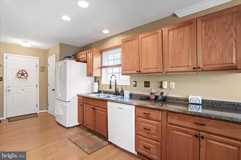 107 Briar Run Dr, Ranson, WV 25438 photo 13