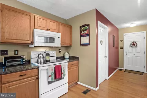 107 Briar Run Dr, Ranson, WV 25438 photo 11