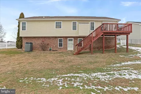 107 Briar Run Dr, Ranson, WV 25438 photo 33