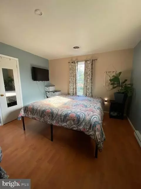 Bedroom - 32 Scott Dr, Shepherdstown, WV 25443 photo 7 of 7