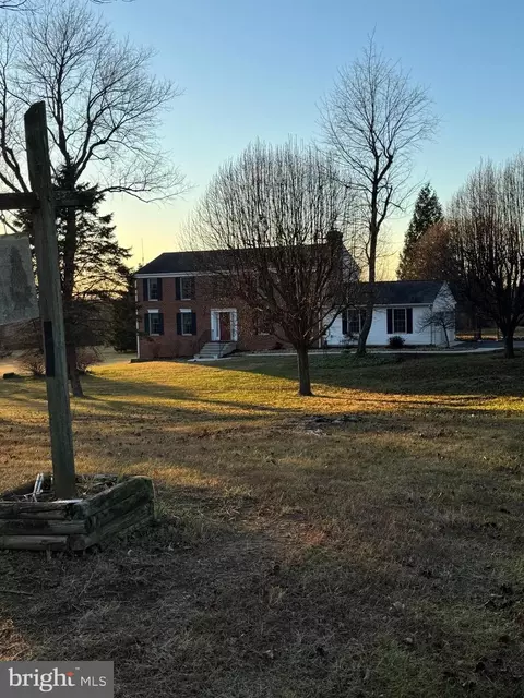 441 Pembroke Way, Charles Town, WV 25414