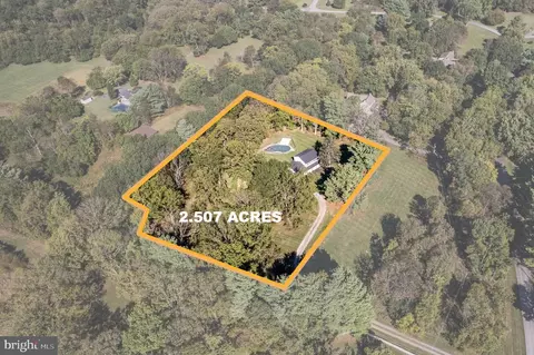 185 Shepherd Ln, Shepherdstown, WV 25443