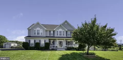 107 Spruce Hill Way, Charles Town, WV 25414