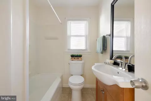 Bath - 405 E 7th Ave, Ranson, WV 25438 photo 1 of 1