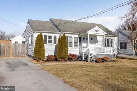 Exterior - 405 E 7th Ave, Ranson, WV 25438 photo 3 of 3