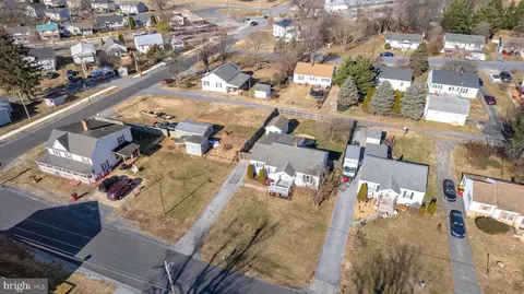 View/Area - 405 E 7th Ave, Ranson, WV 25438 photo 5 of 5