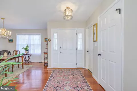 Entry Way - 73 Mcgregor Dr, Ranson, WV 25438 photo 3 of 6
