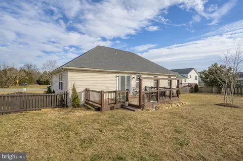 Exterior - 73 Mcgregor Dr, Ranson, WV 25438 photo 8 of 18