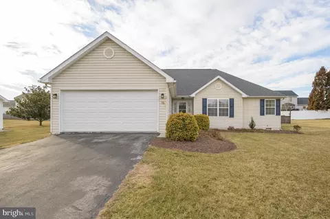 Exterior - 73 Mcgregor Dr, Ranson, WV 25438 photo 14 of 18