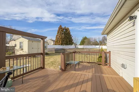 Exterior - 73 Mcgregor Dr, Ranson, WV 25438 photo 6 of 18