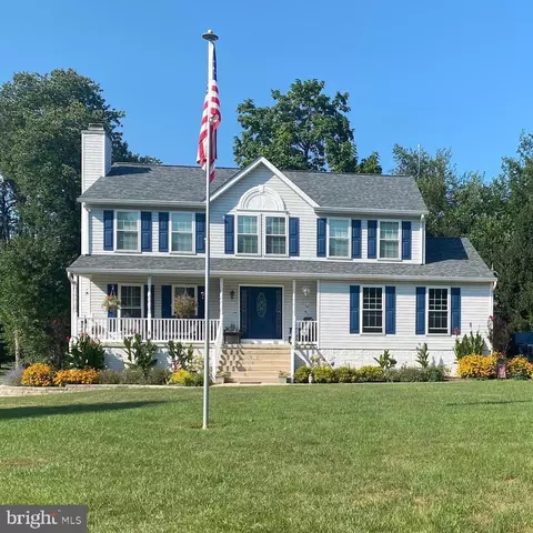99 Shenandoah View Dr, Harpers Ferry, WV 25425