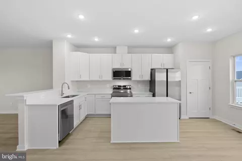 Kitchen - 124 Monroe Ave, Ranson, WV 25438 photo 1 of 1