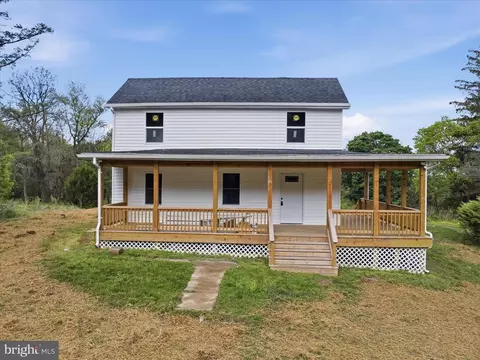 5909 Charles Town Rd, Kearneysville, WV 25430