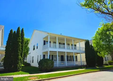 203 Bullskin St, Charles Town, WV 25414