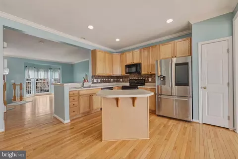 Kitchen - 148 Riparian Ln, Ranson, WV 25438 photo 3 of 3