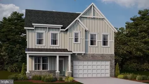 246 Eclipse St, Charles Town, WV 25414
