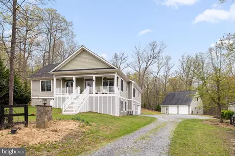 328 Multnomah Ln, Harpers Ferry, WV 25425