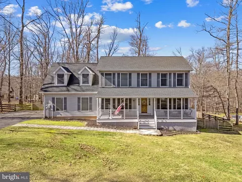 775 Wild Rose Ln, Harpers Ferry, WV 25425