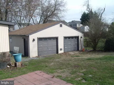 Exterior - 602 N Reymann St, Ranson, WV 25438 photo 1 of 5