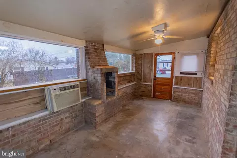 Other - 602 N Reymann St, Ranson, WV 25438 photo 5 of 21
