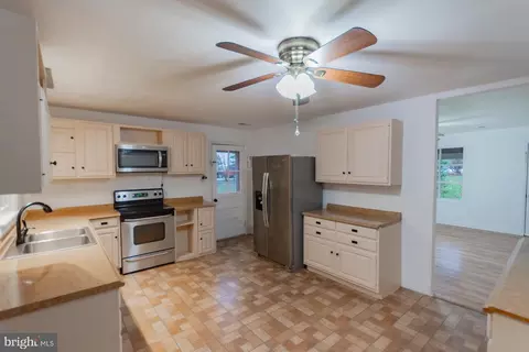 Other - 602 N Reymann St, Ranson, WV 25438 photo 2 of 21