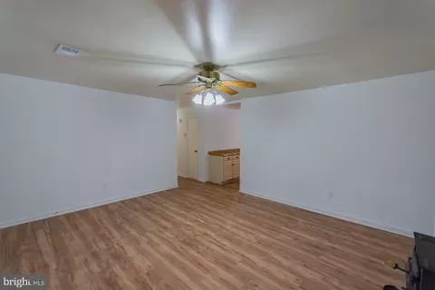 Living - 602 N Reymann St, Ranson, WV 25438 photo 4 of 4