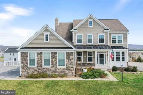 181 Lookout Mountain Ct, Harpers Ferry, WV 25425