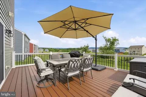 314 Centergate Dr, Charles Town, WV 25414