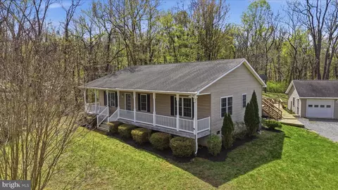 622 Ann Lewis Rd, Charles Town, WV 25414