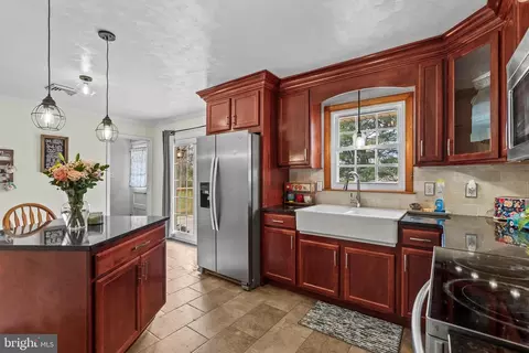 169 Belvedere Dr, Charles Town, WV 25414