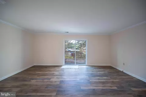 Living - 43 Ryan Ct, Shepherdstown, WV 25443 photo 1 of 10