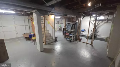 Entry Way - 1041 N Mildred St, Ranson, WV 25438 photo 3 of 3