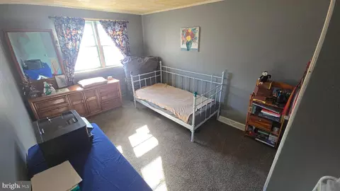 Bedroom - 1041 N Mildred St, Ranson, WV 25438 photo 2 of 3