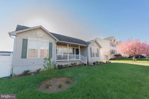 110 Limited Dr, Ranson, WV 25438