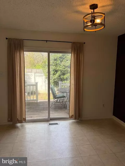 Dining - 207 Greenhill Ct, Ranson, WV 25438 photo 1 of 1