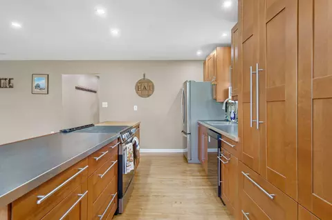 Kitchen - 120 Peter Rabbit Dr, Ranson, WV 25438 photo 5 of 5