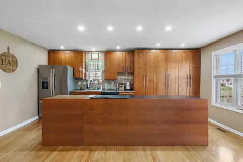 Kitchen - 120 Peter Rabbit Dr, Ranson, WV 25438 photo 2 of 5