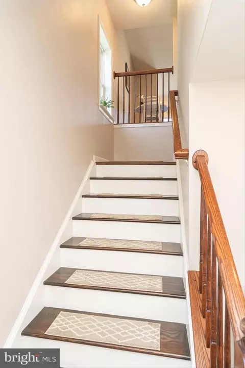 Entry Way - 1205 Mare St, Ranson, WV 25438 photo 4 of 10