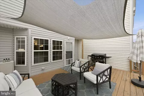 Exterior - 45 Eldon Dr, Charles Town, WV 25414 photo 4 of 8