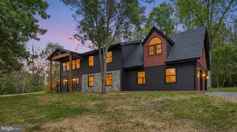 603 Persimmon Ln, Shepherdstown, WV 25443