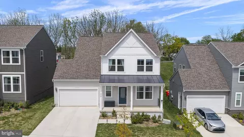 179 National St, Ranson, WV 25438
