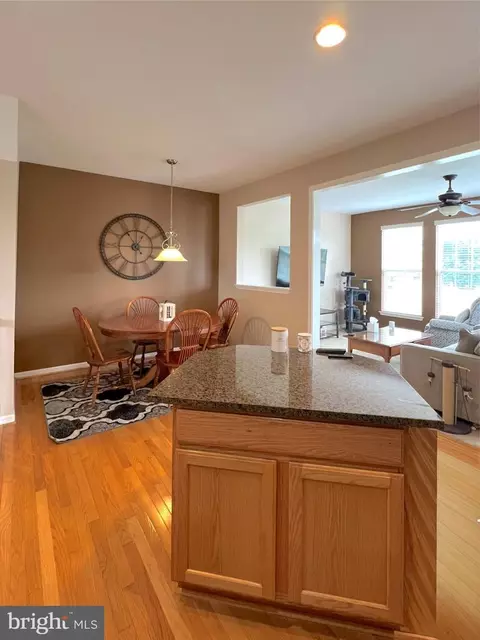 Kitchen - 29 Baltic Ln, Ranson, WV 25438 photo 4 of 6
