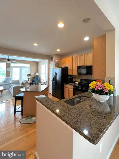 Kitchen - 29 Baltic Ln, Ranson, WV 25438 photo 1 of 6