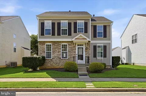 58 Bullskin St, Charles Town, WV 25414